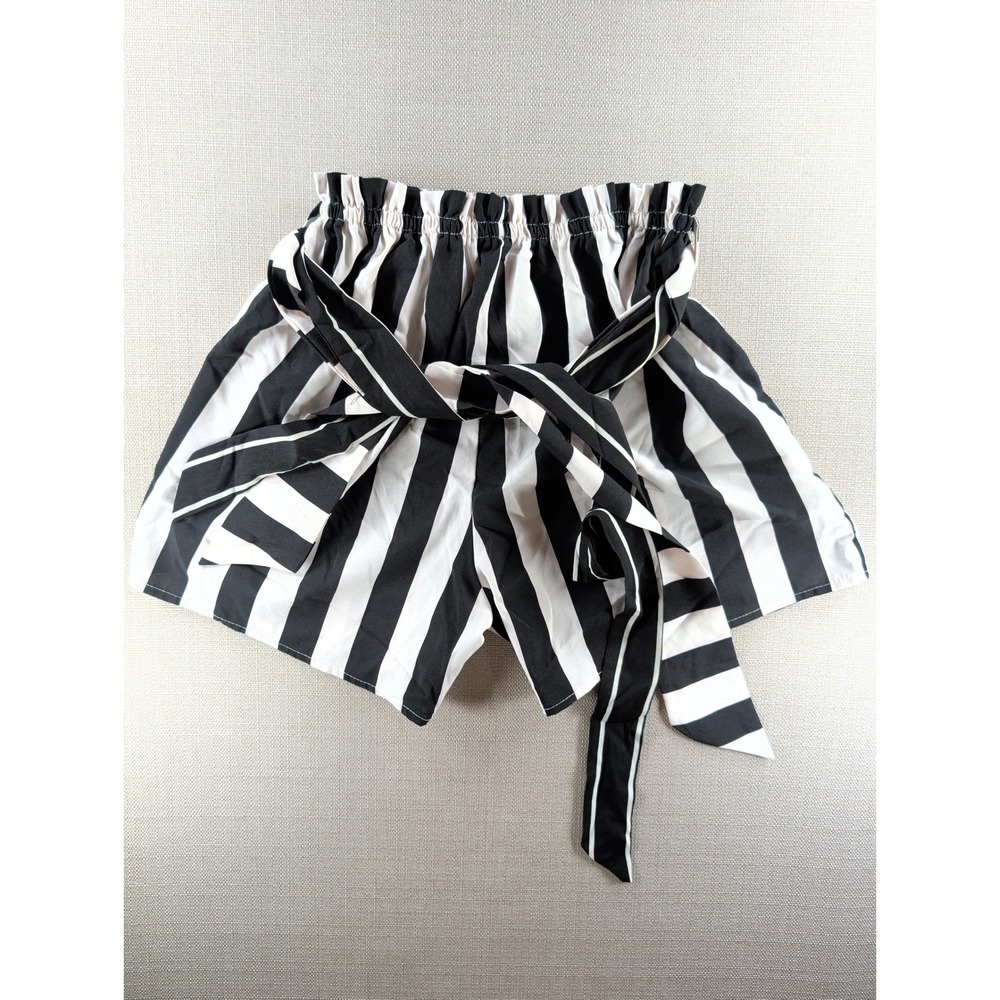 Black‎ White Striped Paperbag Waist Shorts Womens with Tie Belt Small